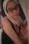 tiktokers-liv-main-doggy-pake-jilbab