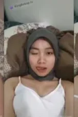 toket-bulat-hijabers-isna